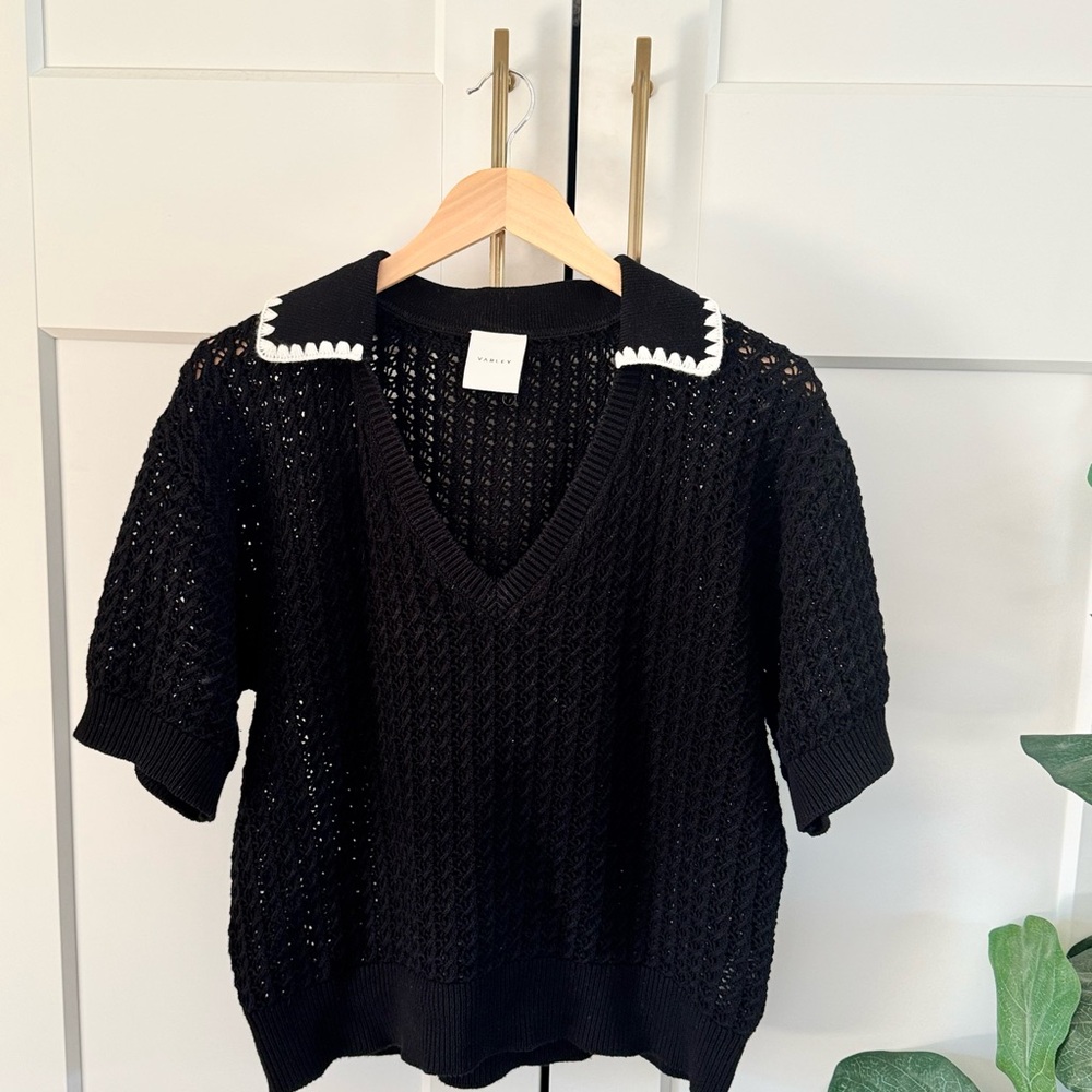 Varley Black Knit V-Neck with Ivory Accents